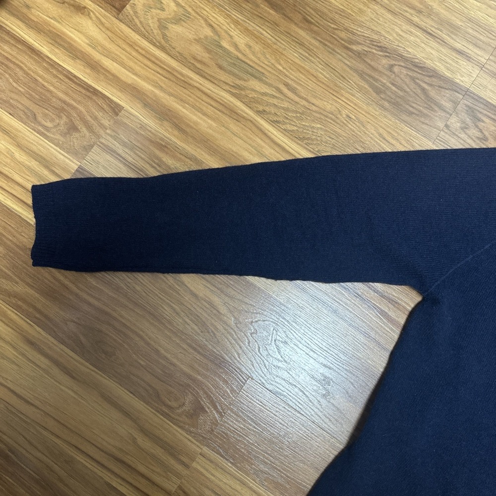 Vintage Abercrombie & Fitch Lambswool Sweater Mens 2XL Navy Blue Crewneck Logo - Picture 8 of 12